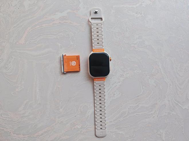 hug宝护光X8青少年电话手表之体验不朽情缘登录可换电操作续航不断Bae(图14)